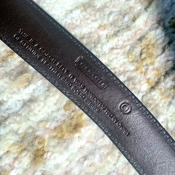 Coach Belt - Picture 2 of 9